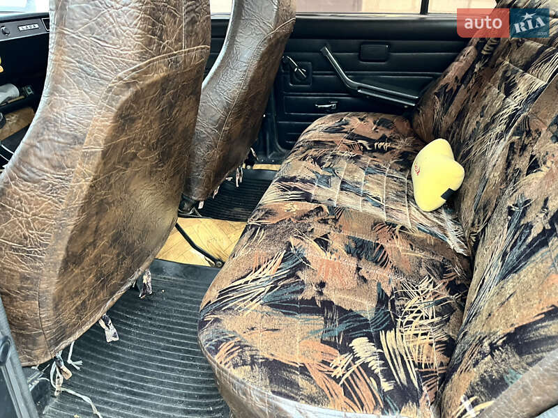 Седан ВАЗ / Lada 2107 1998 в Апостолово фото 15 Седан ВАЗ / Lada 2107 1998 в Апостолово