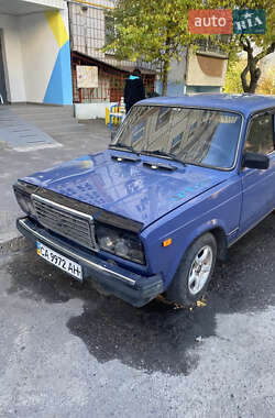 Седан ВАЗ / Lada 2107 2003 в Черкасах