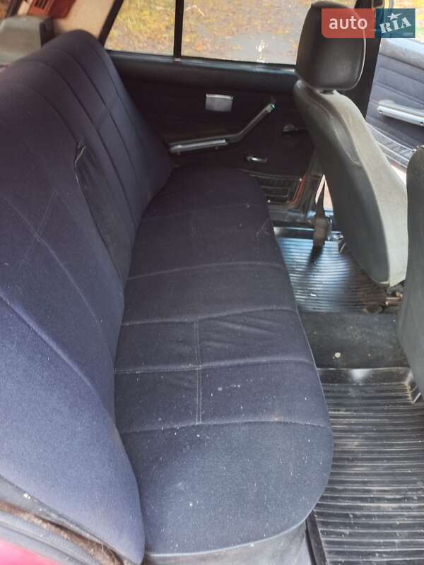Седан ВАЗ / Lada 2107 1985 в Желтых Водах