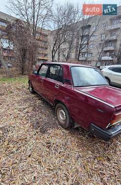 Седан ВАЗ / Lada 2107 2003 в Ужгороде