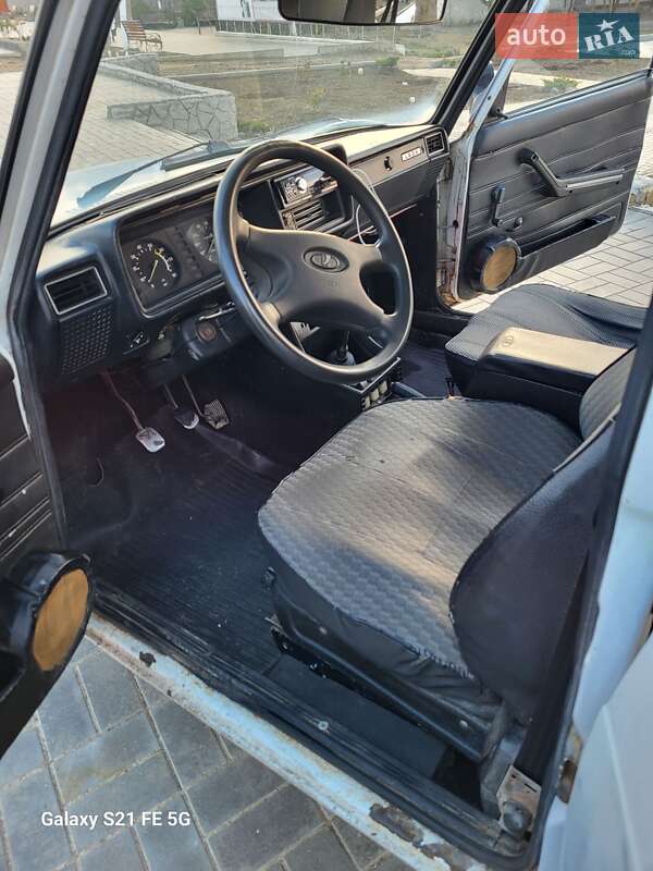 Седан ВАЗ / Lada 2107 2006 в Болграді фото 5 Седан ВАЗ / Lada 2107 2006 в Болграді