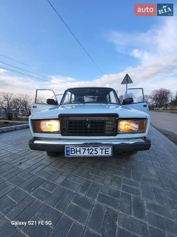 Седан ВАЗ / Lada 2107 2006 в Болграді фото 16 Седан ВАЗ / Lada 2107 2006 в Болграді
