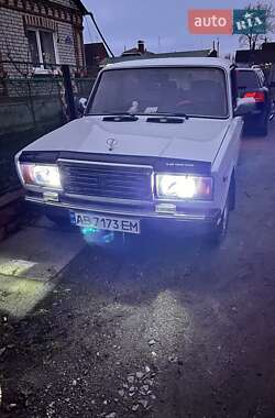Седан ВАЗ 2107 1993 в 