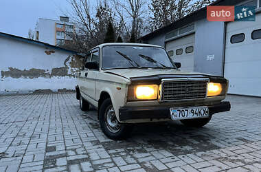 Седан ВАЗ / Lada 2107 1995 в Кам'янець-Подільському