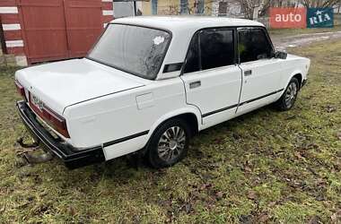 Седан ВАЗ / Lada 2107 1987 в Бару