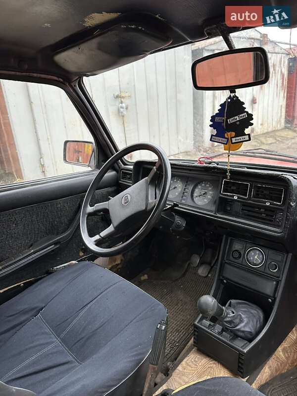 Седан ВАЗ / Lada 2107 1985 в Харькове