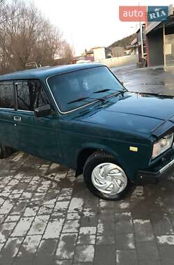 Седан ВАЗ / Lada 2107 2002 в Бережанах