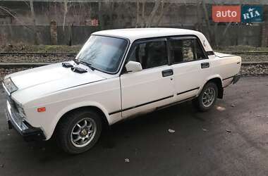 Седан ВАЗ / Lada 2107 1997 в Никополе