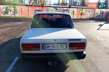 Седан ВАЗ / Lada 2107 1995 в Киеве