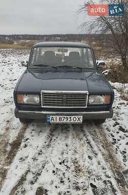 Седан ВАЗ / Lada 2107 2004 в Фастові