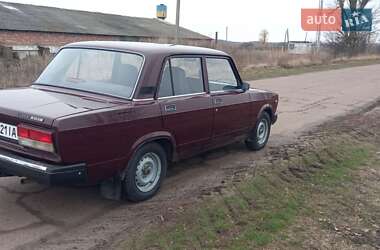 Седан ВАЗ / Lada 2107 2008 в Зіньківі