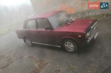 Седан ВАЗ / Lada 2107 1985 в Умані