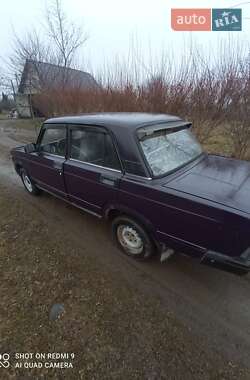 Седан ВАЗ / Lada 2107 2003 в Бедевлі