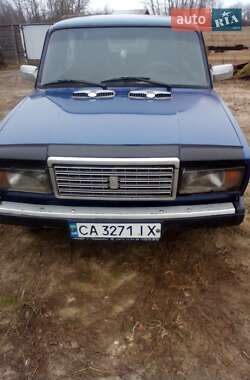 Седан ВАЗ / Lada 2107 1992 в Золотоноші