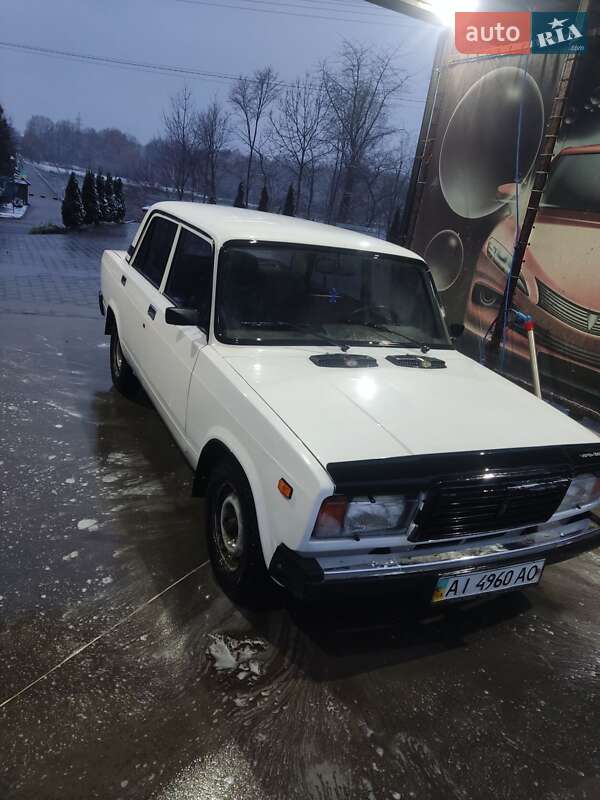 Седан ВАЗ / Lada 2107 2006 в Тлумаче