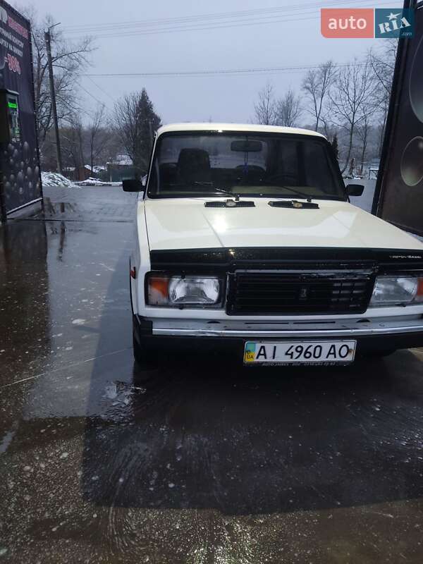 Седан ВАЗ / Lada 2107 2006 в Тлумаче