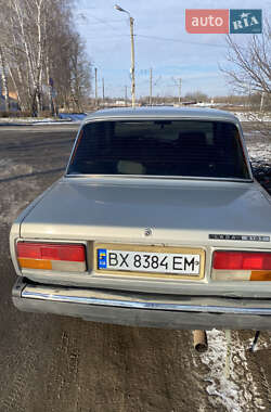 Седан ВАЗ / Lada 2107 2007 в Черновцах