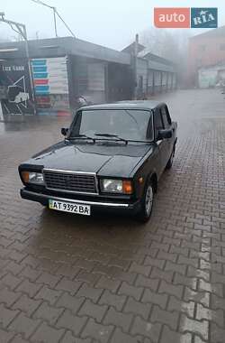 Седан ВАЗ / Lada 2107 2010 в Коломые