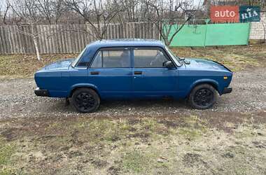 Седан ВАЗ / Lada 2107 2009 в Карлівці