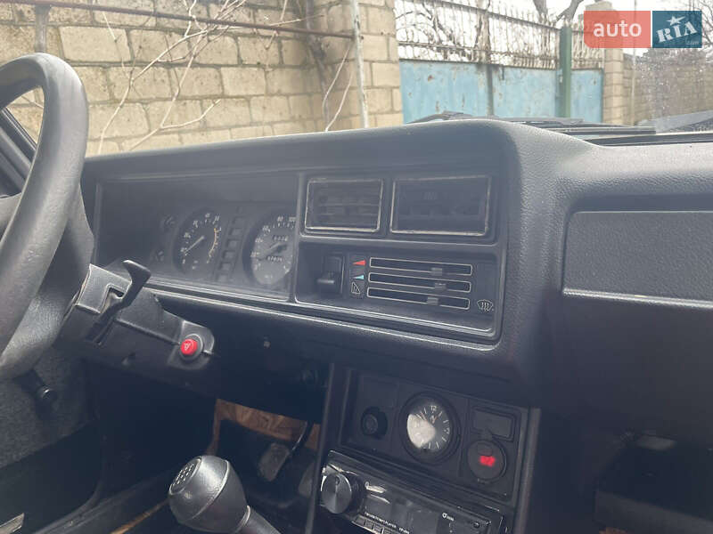Седан ВАЗ / Lada 2107 2005 в Вознесенську