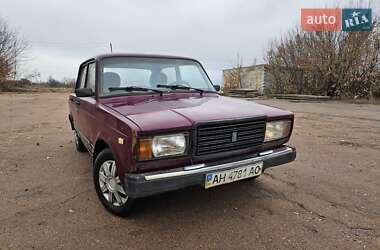 Седан ВАЗ / Lada 2107 1985 в Обухове