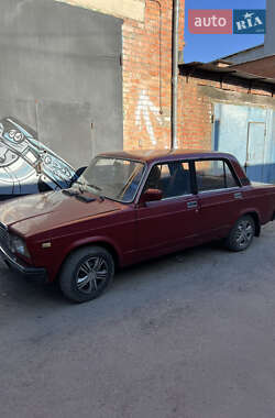 Седан ВАЗ / Lada 2107 1984 в Вінниці