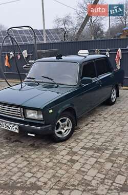 Седан ВАЗ / Lada 2107 2005 в Скале-Подольской