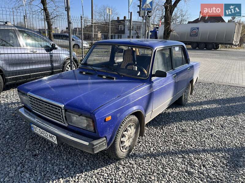 Седан ВАЗ / Lada 2107 2001 в Дрогобыче