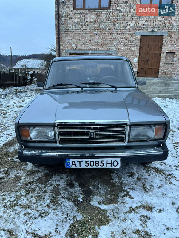 Седан ВАЗ / Lada 2107 2007 в Коломиї