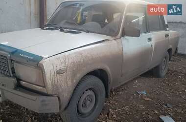 Седан ВАЗ / Lada 2107 1997 в Балаклее