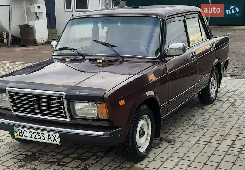 Седан ВАЗ 2107 2006 в 