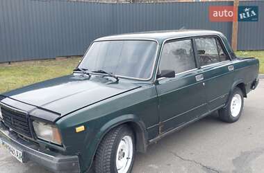 Седан ВАЗ / Lada 2107 2006 в Могилев-Подольске