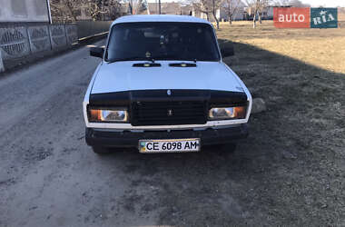 Седан ВАЗ / Lada 2107 1988 в Черновцах