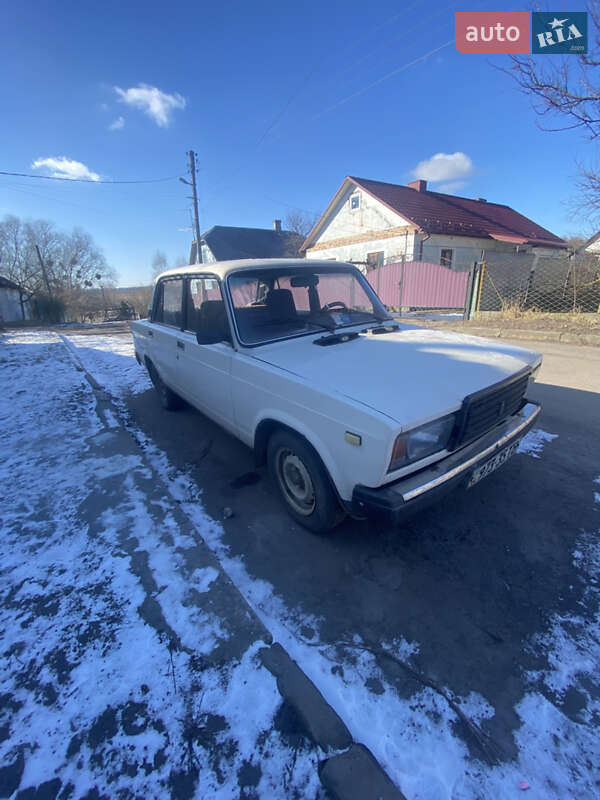 Седан ВАЗ 2107 1994 в 