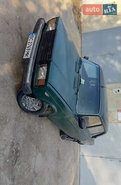 Седан ВАЗ / Lada 2107 1999 в Городке