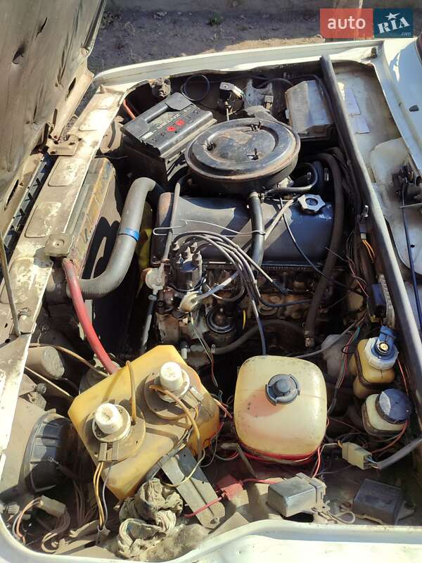 Седан ВАЗ / Lada 2107 1987 в Мироновке фото 7 Седан ВАЗ / Lada 2107 1987 в Мироновке