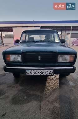 Седан ВАЗ / Lada 2107 1998 в Одессе