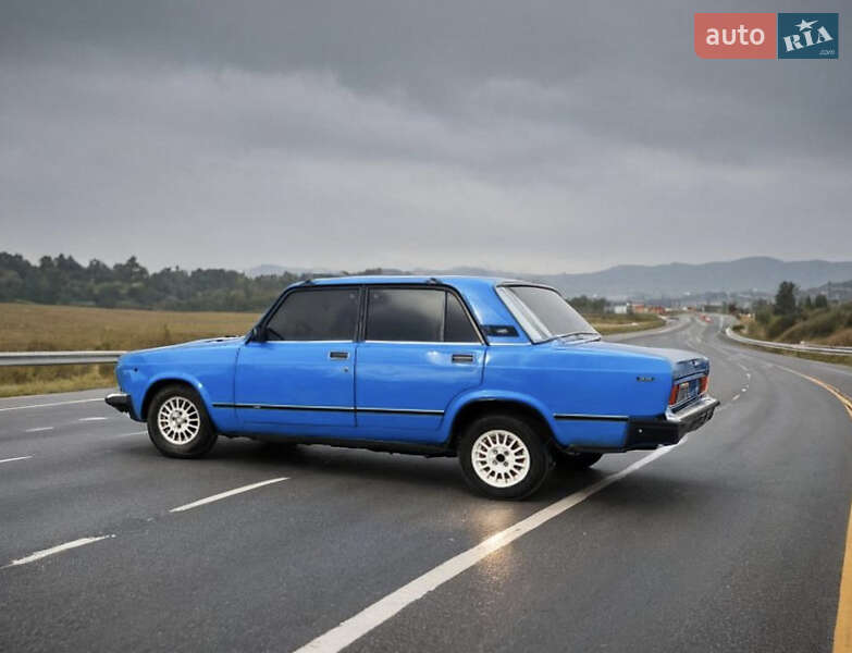 Седан ВАЗ / Lada 2107 2004 в Кам'янці-Бузькій