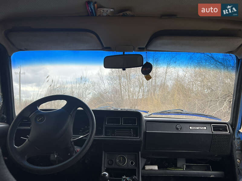 Седан ВАЗ / Lada 2107 2004 в Кам'янці-Бузькій