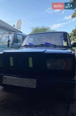 Седан ВАЗ / Lada 2107 1990 в Кодыме
