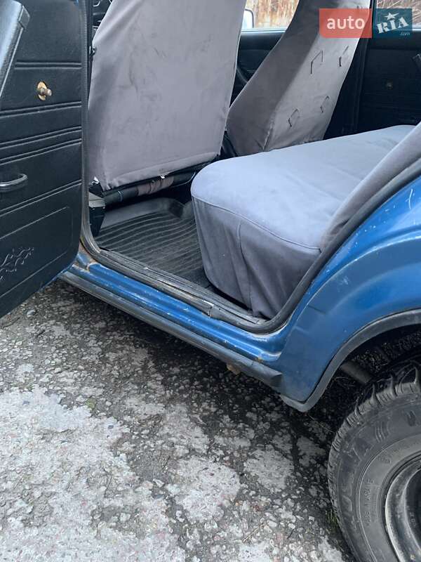 Седан ВАЗ / Lada 2107 2004 в Каменском