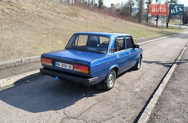 Седан ВАЗ 2107 2007 в 