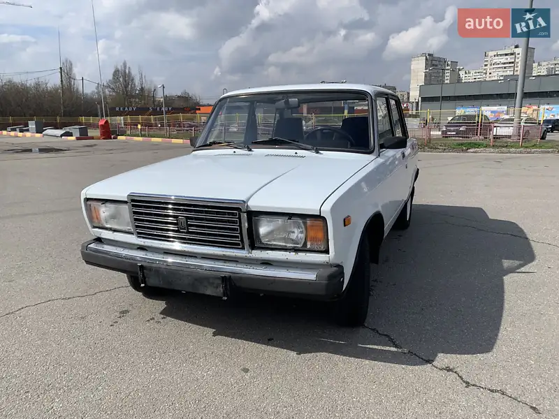 ВАЗ / Lada 2107