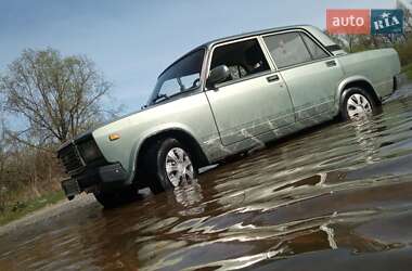 Седан ВАЗ 2107 2007 в 