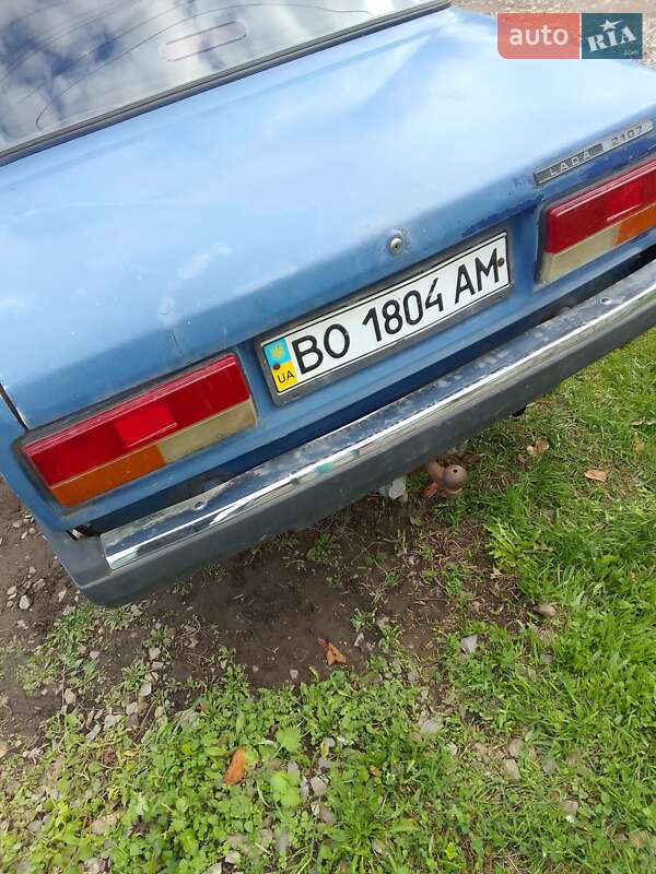 Седан ВАЗ / Lada 2107 2005 в Івано-Франківську
