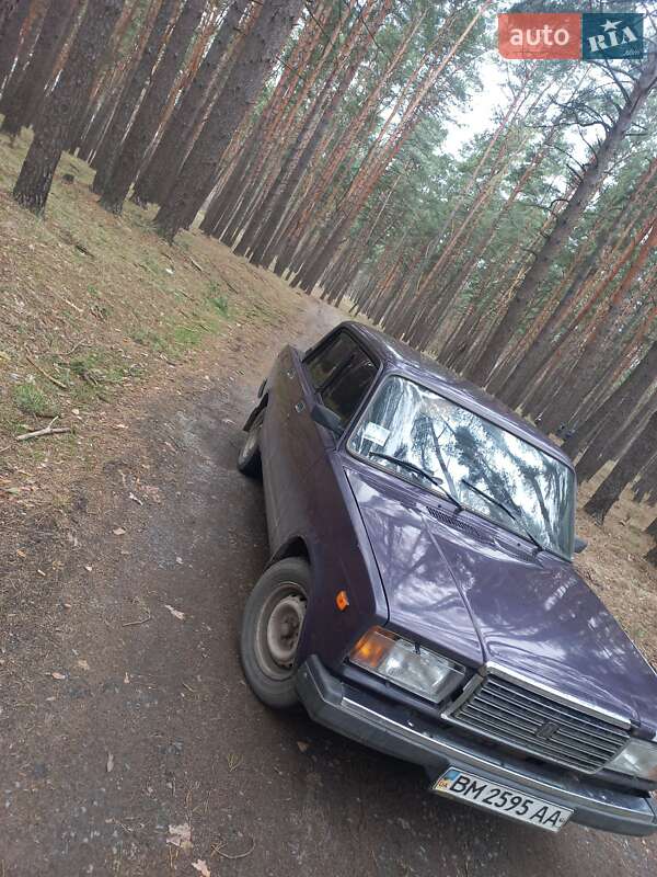 Седан ВАЗ / Lada 2107 2004 в Сумах