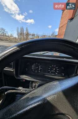 Седан ВАЗ 2107 2001 в 