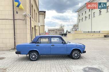 Седан ВАЗ 2107 2006 в 