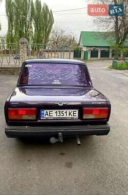 Седан ВАЗ 2107 2003 в 
