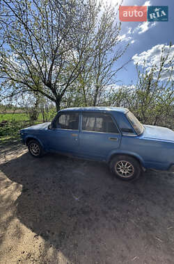 Седан ВАЗ 2107 2006 в 